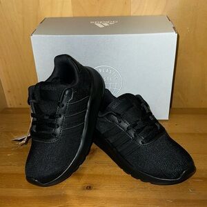 Adidas Lite Racer 3.0 Boy’s Running Shoes NIB